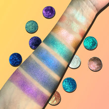 Load image into Gallery viewer, DE'LANCI Rainbow Multichrome Chameleon Eyeshadow #3G For Angel-DE'LANCI