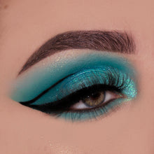 Load image into Gallery viewer, DE’LANCI 9 Colors Dolphin Teal Eyeshadow Palette-DE'LANCI