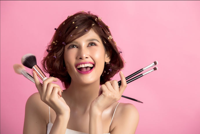 [Must Have] Top 10 Diwali Makeup Products in 2021 by De'Lanci