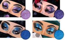Load image into Gallery viewer, DE’LANCI Blue Enchantress Multichrome Eyeshadow palette
