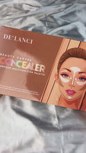 Load and play video in Gallery viewer, Beauty Carver Concealer Contour Multifunction Palette
