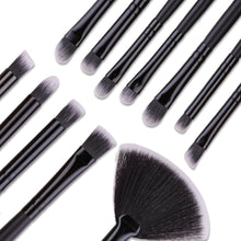 Load image into Gallery viewer, DE&#39;LANCI Professional Brushes Makeup 32 pcs Cosmetic Kit
